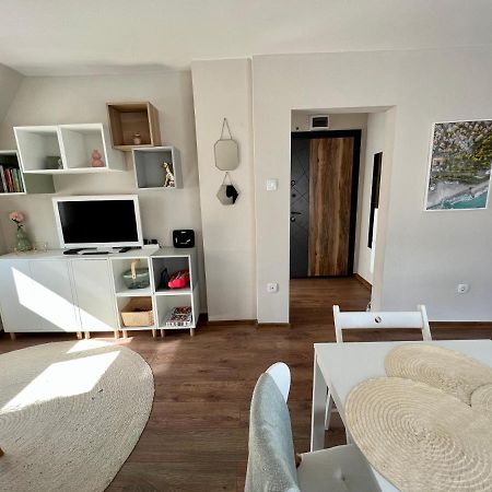 Dockview Atelier Apartment Burgas ภายนอก รูปภาพ